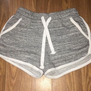 Comfy gray shorts!